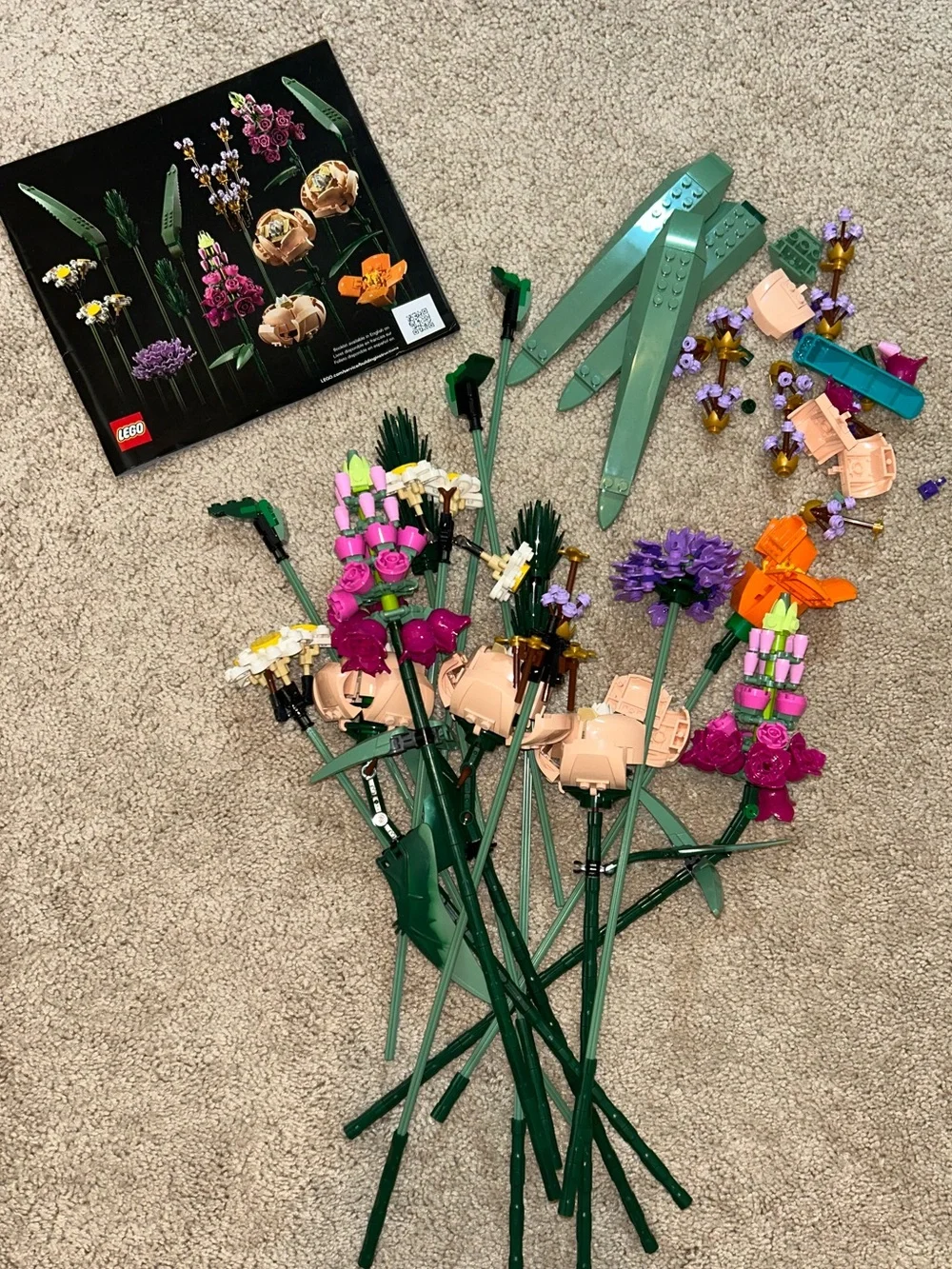 LEGO Flower Bouquet— used once